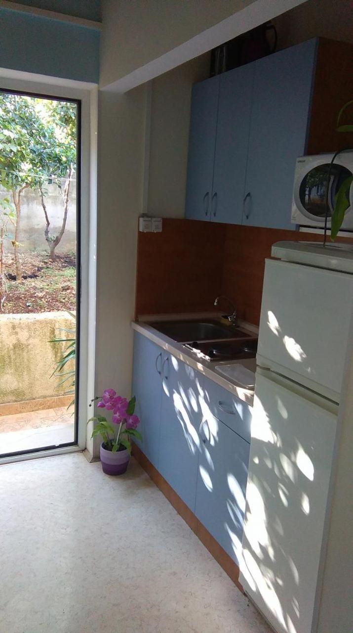 Apartments Vini 特罗吉尔 外观 照片