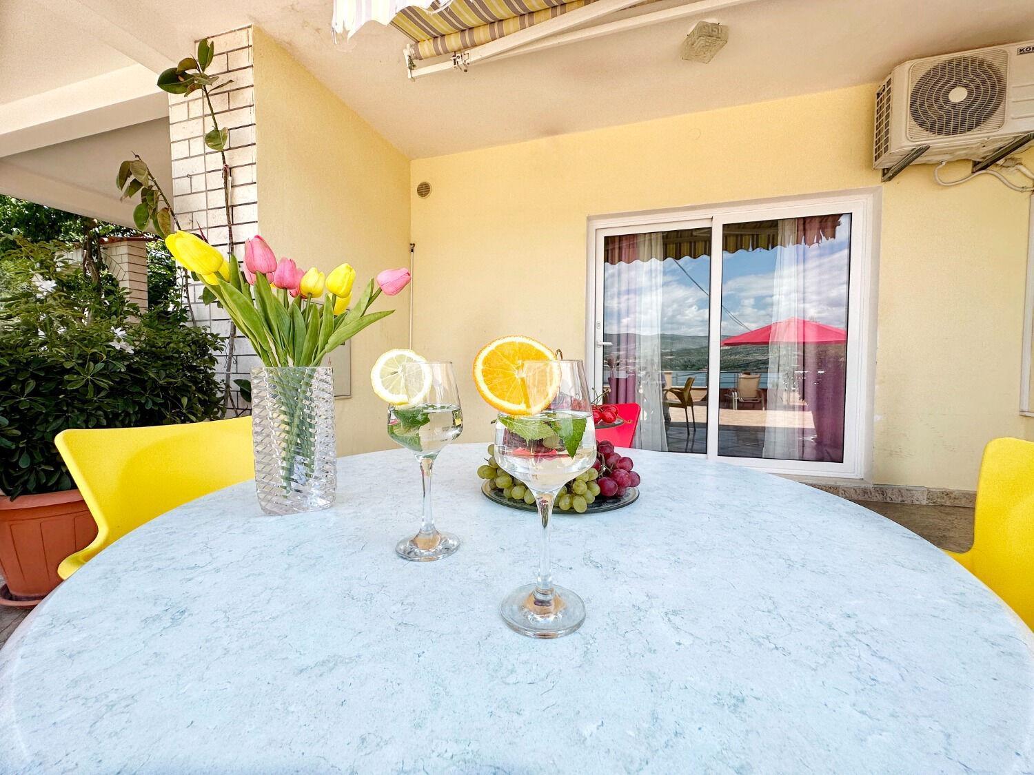 Apartments Vini 特罗吉尔 外观 照片