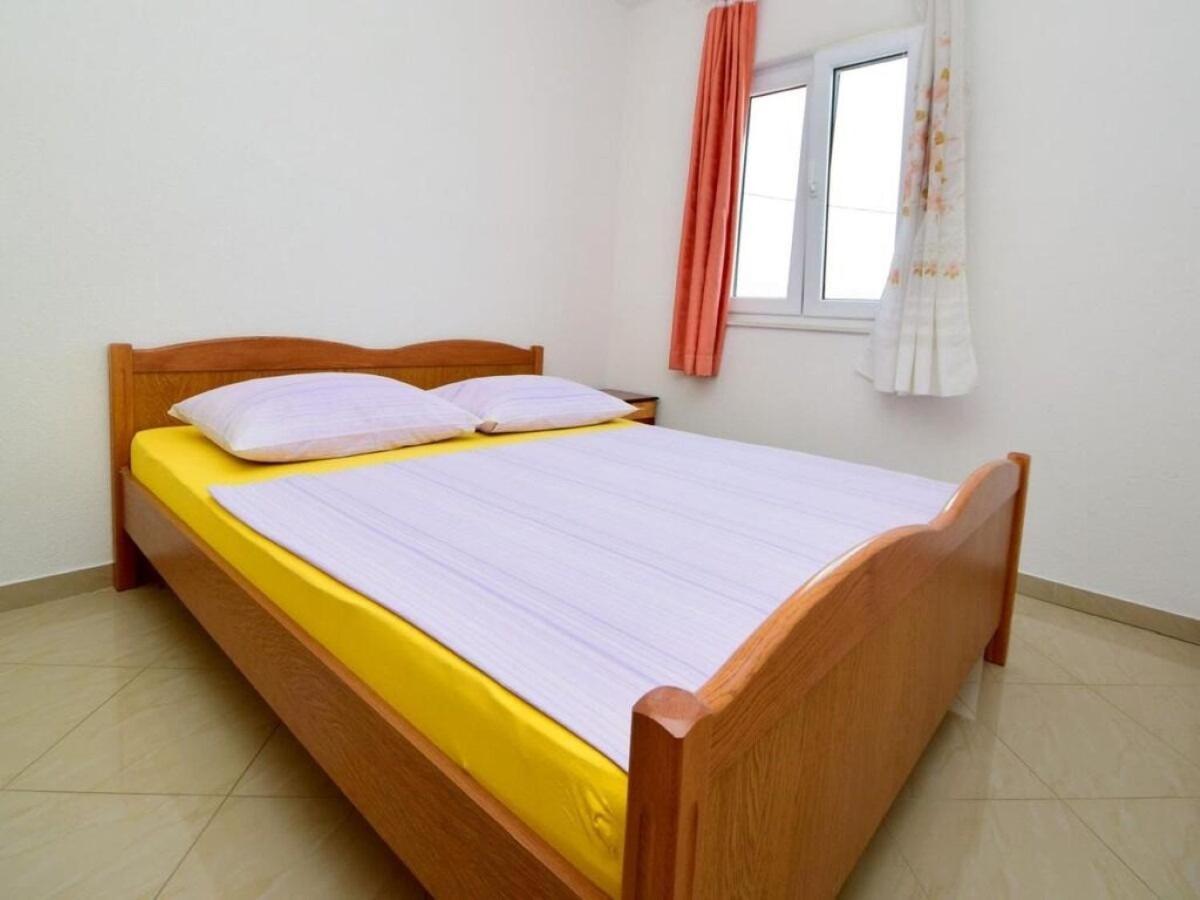 Apartments Vini 特罗吉尔 外观 照片